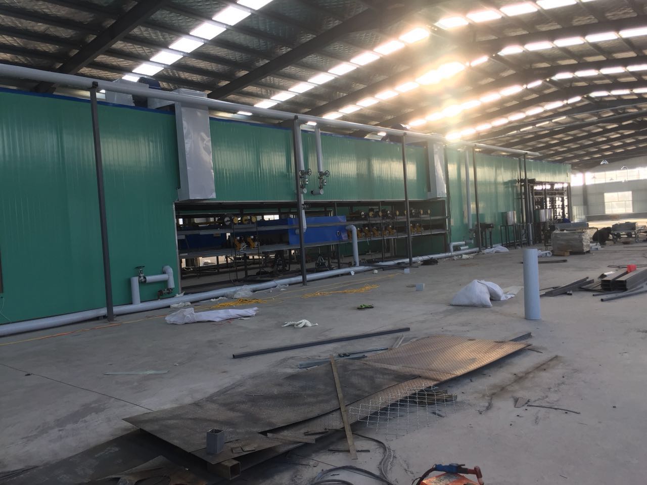 42米勞保手套浸膠生產(chǎn)線(xiàn) 42米勞保手套浸膠生產(chǎn)線(xiàn)